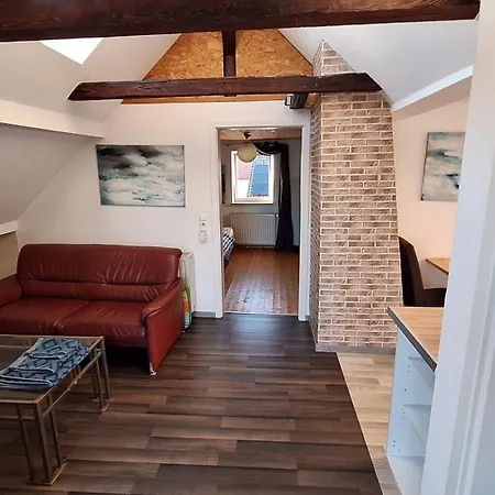 아파트 Cozy With S-bahn Connection To Frankfurt